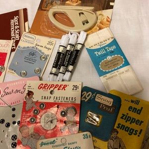 Vintage sewing items